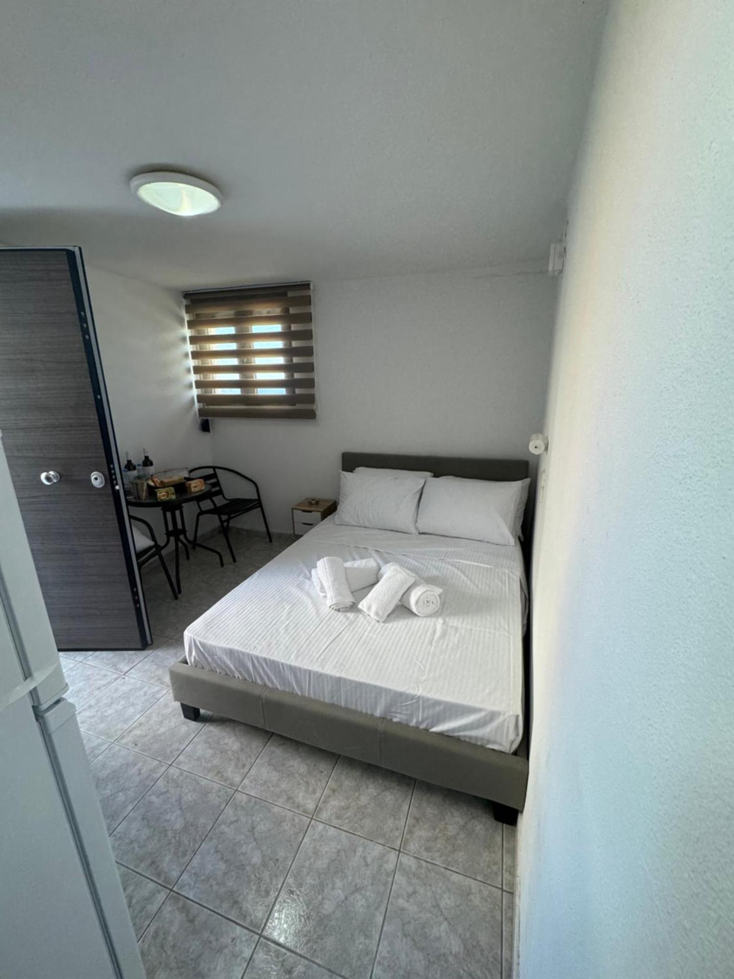 Ferienwohnung Mirtos4Seasons Exterior foto
